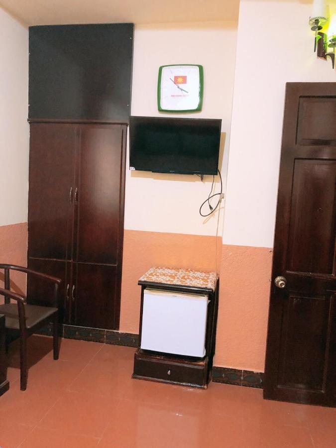 Minh Anh Hostel Рач Джа Екстериор снимка